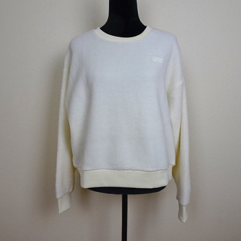 Levi’s Fleece Sweatshirt Top Women's Size L Ivory Crew Neck Pullover Cozy Furry